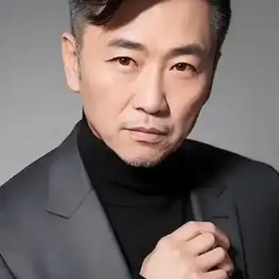 伏凤天
